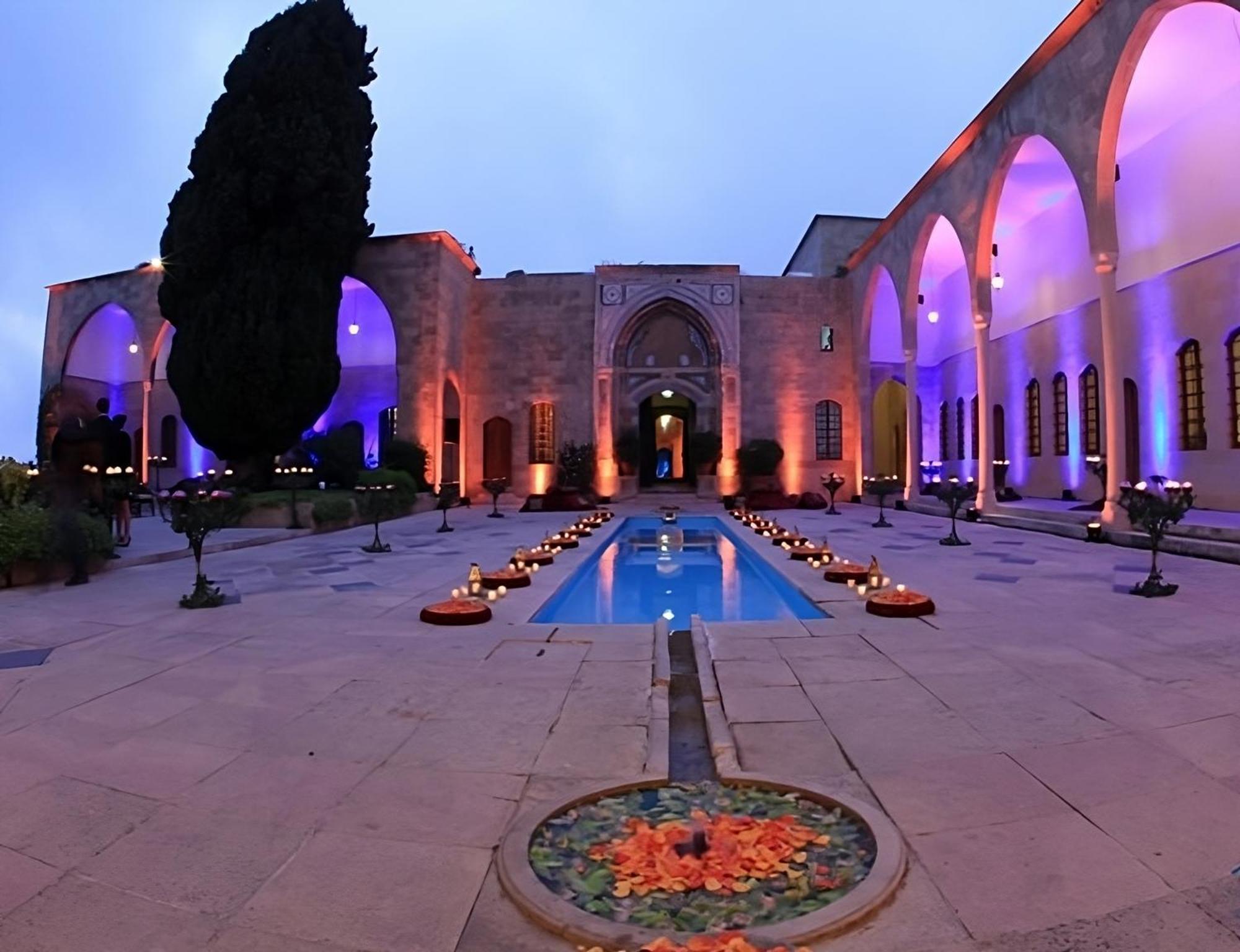 Mir Amin Palace Бет ид Ден Екстериор снимка